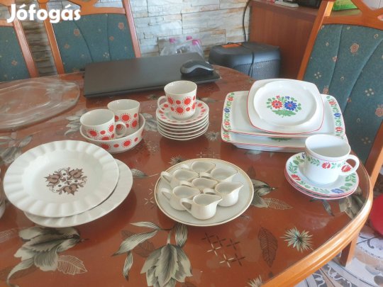 Hollóházi és Alföldi porcelán