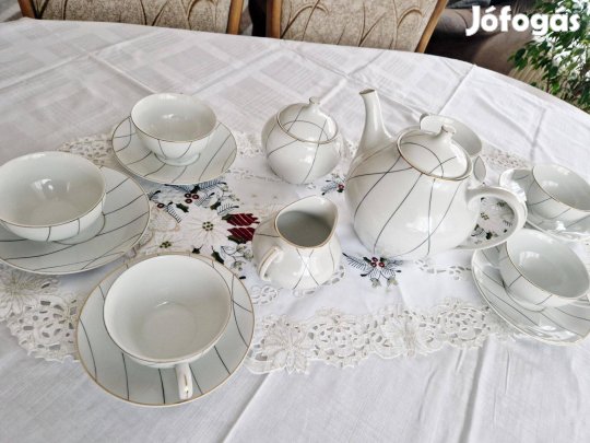 Hollóházi kézzel festett 6 személyes teáskészlet eladó!