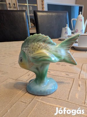 Hollóházi kézzel festett halacska