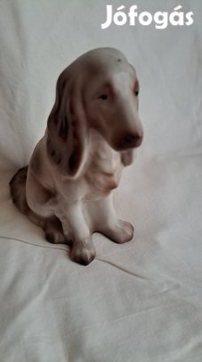 Hollóházi kutya, kézzel festett, jelzett.