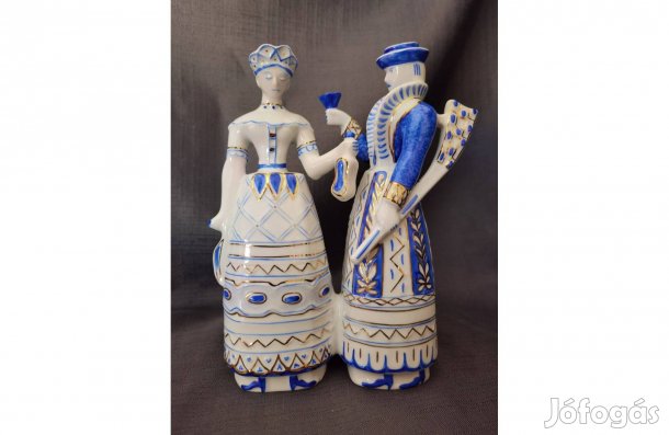 Hollóházi mulató pár