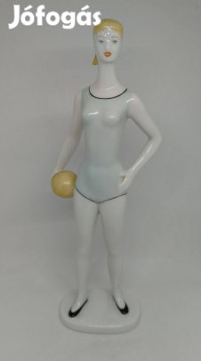 Hollóházi porcelán Labdázó lány!