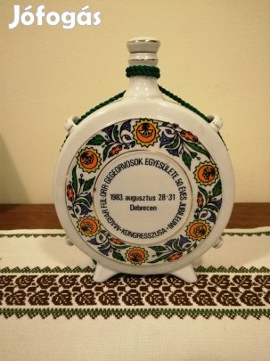 Hollóházi porcelán emlekbutykos