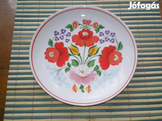 Hollóházi porcelán fali tálak virágos régebbi szép állapotban ár/db
