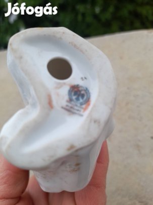 Hollóházi porcelán figura 
