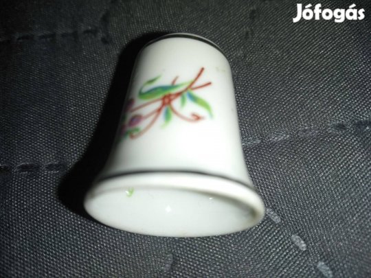 Hollóházi porcelán gyűszű