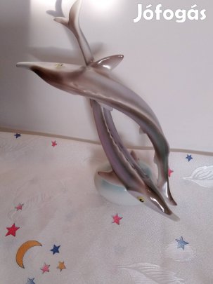 Hollóházi porcelán kecsege 