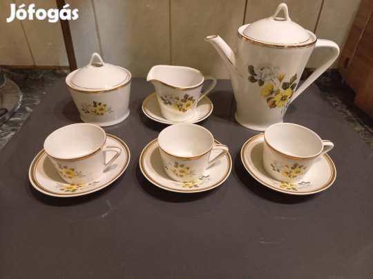 Hollóházi porcelán sárga -rózsás kávéskészlet