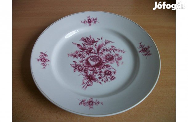 Hollóházi porcelán tányér