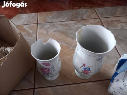 Hollóházi porcelánok