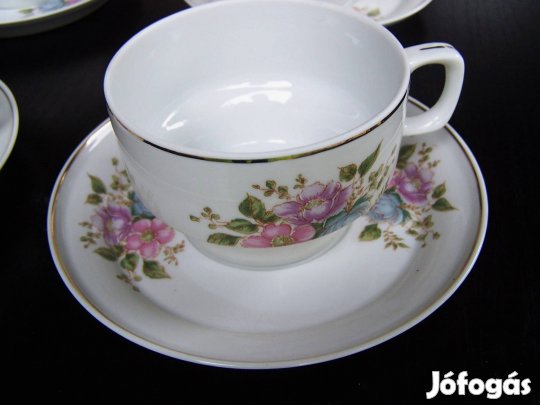 Hollóházi teáskészlet csésze tányér kiöntő tejkiöntő cukortartó
