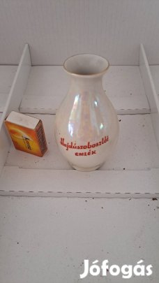 Hollóházi váza Hajduszoboszlói Emlék