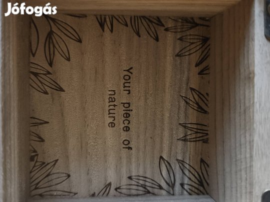 Holzkern női karóra minden tartozékával 