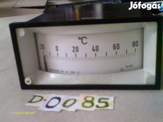 Hőmérsékletmérő táblaműszer eladó. (D-0085)