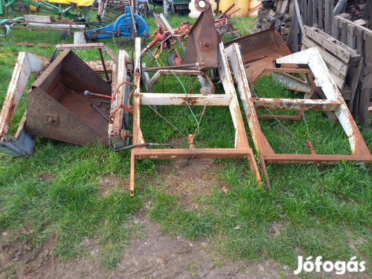 Homlokrakodó több darab