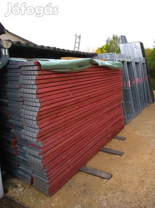 Homlokzati állvány fa pallók 3m eladók