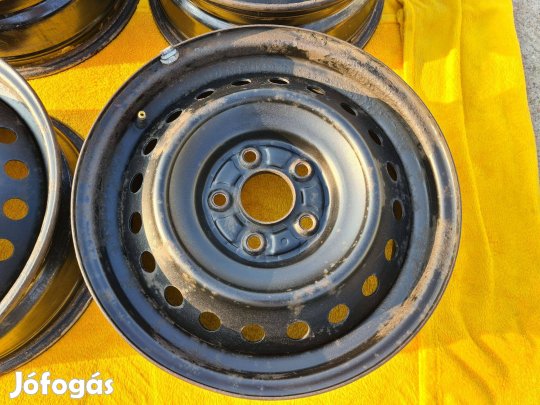 Honda 16" 5x114,3 acélfelni készlet