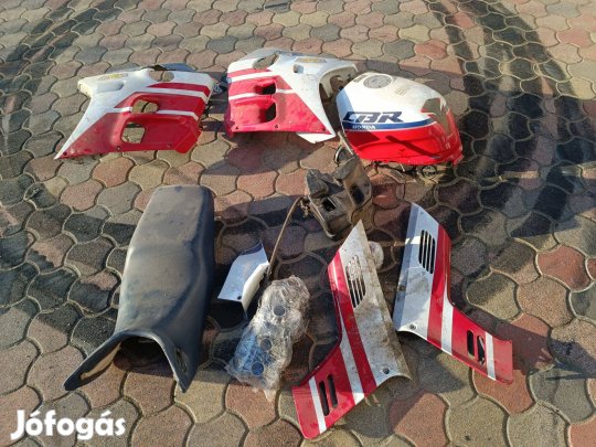 Honda CBR1000f bontott alaktrészek