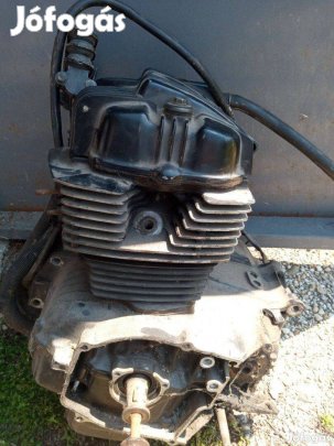 Honda CB 450 motorblokk