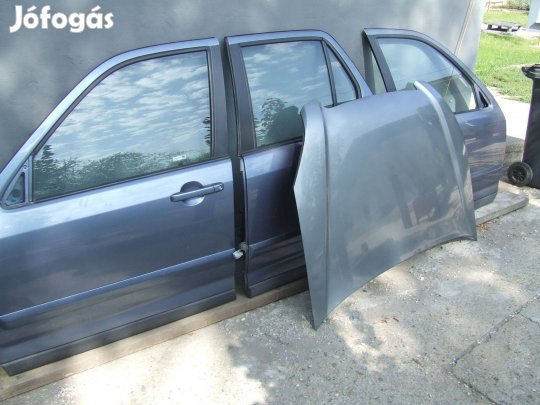 Honda CR-V 2 ajtó géptető