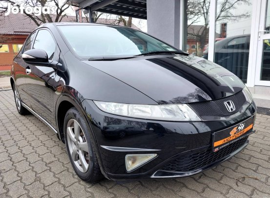Honda Civic 1.4 Sport Digitklíma. Tempomat. Tol...