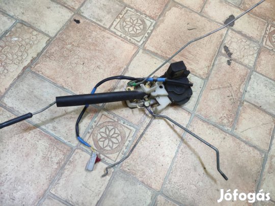 Honda Civic VI 6 gen 95-2001 MB Jobb első ajtó zár