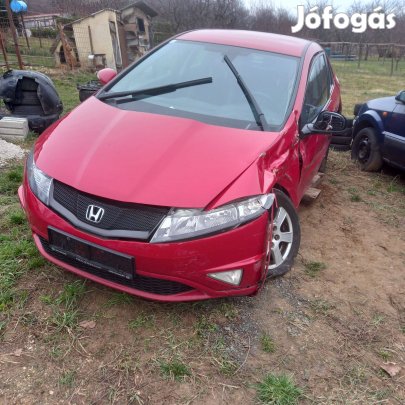 Honda Civic bpntott alkatrész eladó