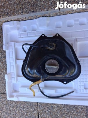 Honda Dió af62 benzintank