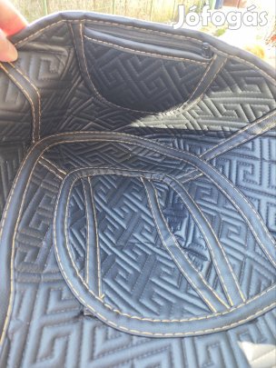 Honda Forza ülés betét védő eladó. 