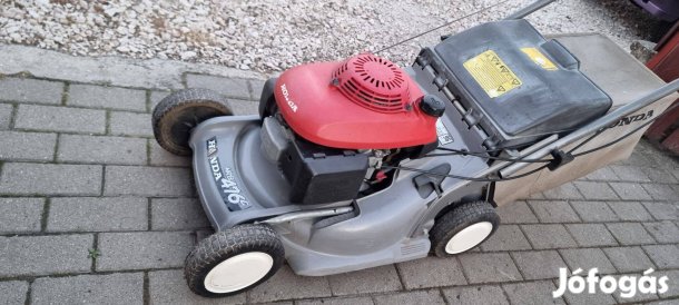 Honda HRB 476C 48cm Hydrostatic késkuplungos hidrós benzines fűnyíró