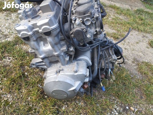 Honda Hornet 600 motorblokk karburátorral