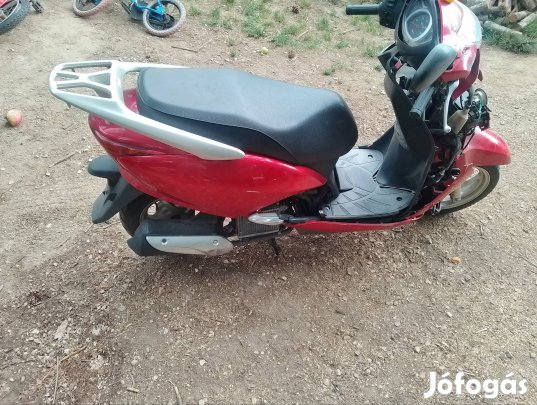 Honda Lead 110 nhx alkatrészek alkatrész