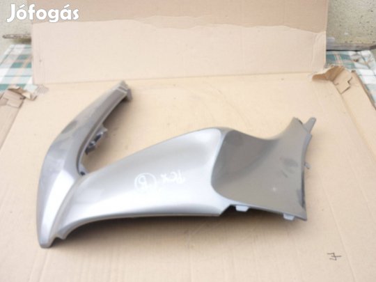 Honda PCX bal első idom