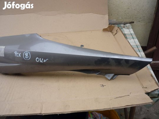 Honda PCX bal oldalidom ülés alatti oldal idom