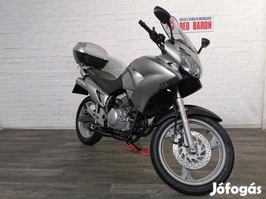 Honda XL 125 V (Varadero) Entry Bike! RED Baron...