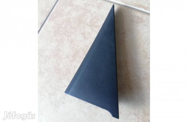 Honda civic 7 gen. jobb hátsó ajtó műanyag