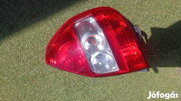 Honda jazz 2005 jobb hátsó gyári lámpa