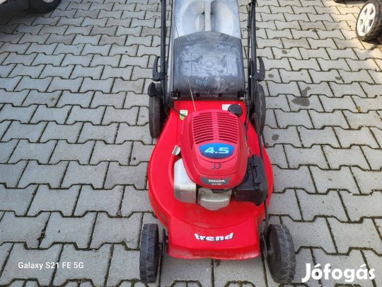 Honda motoros - önjáró + gyűjtős fűnyíró