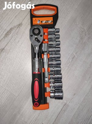 Hordozható 12 db-os dugókulcs készlet