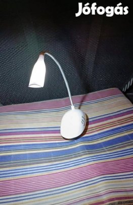 Hordozható LED asztali lámpa állítható karral, gombos vezérléssel