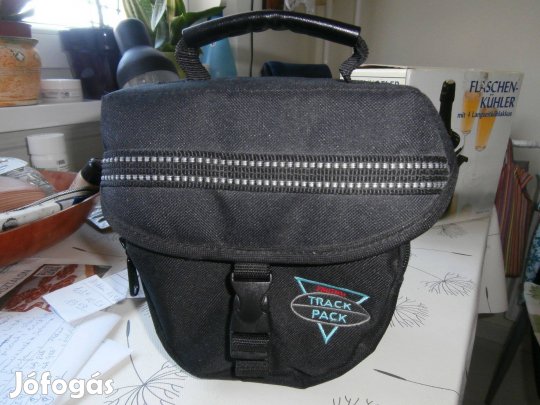 Hordozható /Track Pack/ CD tartó táska 2000 Ft-ért Szombathely