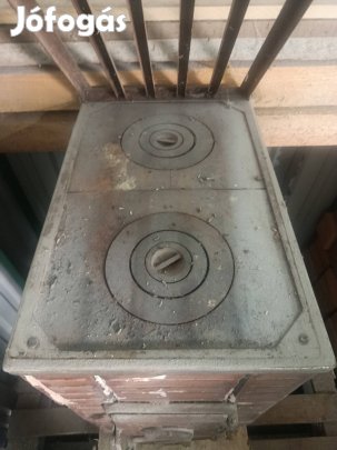 Hordozható cserépkályha felújítást igényel