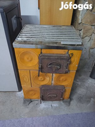 Hordozható cserépkályha használt