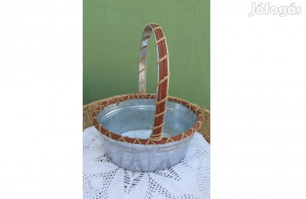 Horganylemez virágtartó kosár