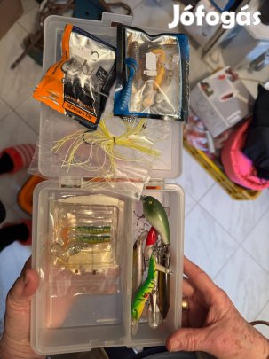 Horgász felszerelés készlet és csali
