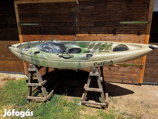 Horgászkajak - Catfish (282cm/22kg), extrákkal (bottartó, rekeszek) Új