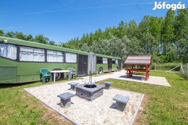 Horgászüdülő-Szabadidőpark Eladó A Kunsági Csatorna Partján!