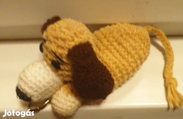 Horgolt kutyás kulcstartó eladó