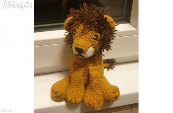 Horgolt oroszlán eladó