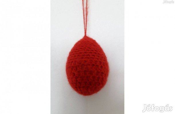 Horgolt piros tojás 7 cm új